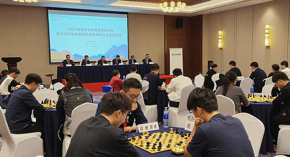 Divya Deshmukh và Vaishali có thực sự mạnh hơn thời vô địch Olympiad? Điều huấn luyện viên Misra nói và điều dữ liệu chưa nói